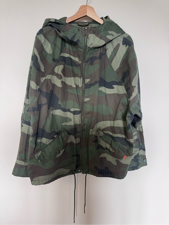TNA Jackets & Blazers - TNA Women’s Camo Hooded Jacket - Green Size Large